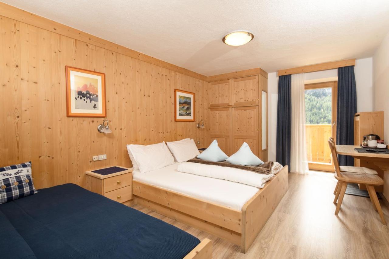 Declara And Hotel 3*